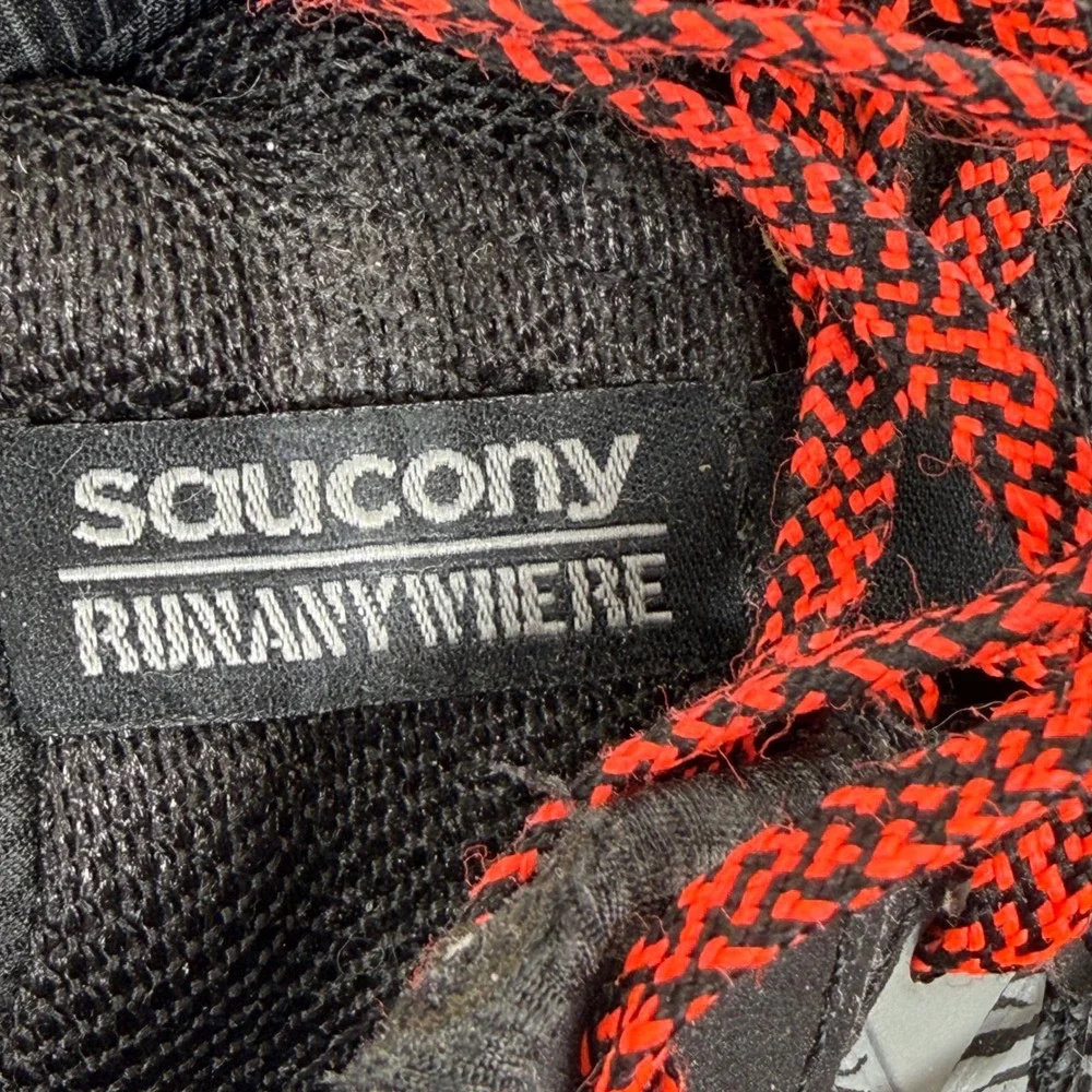 Saucony Excursion TR12 GTX Womens 10‎ Black Red Gore-Tex Trail Running S10453-1